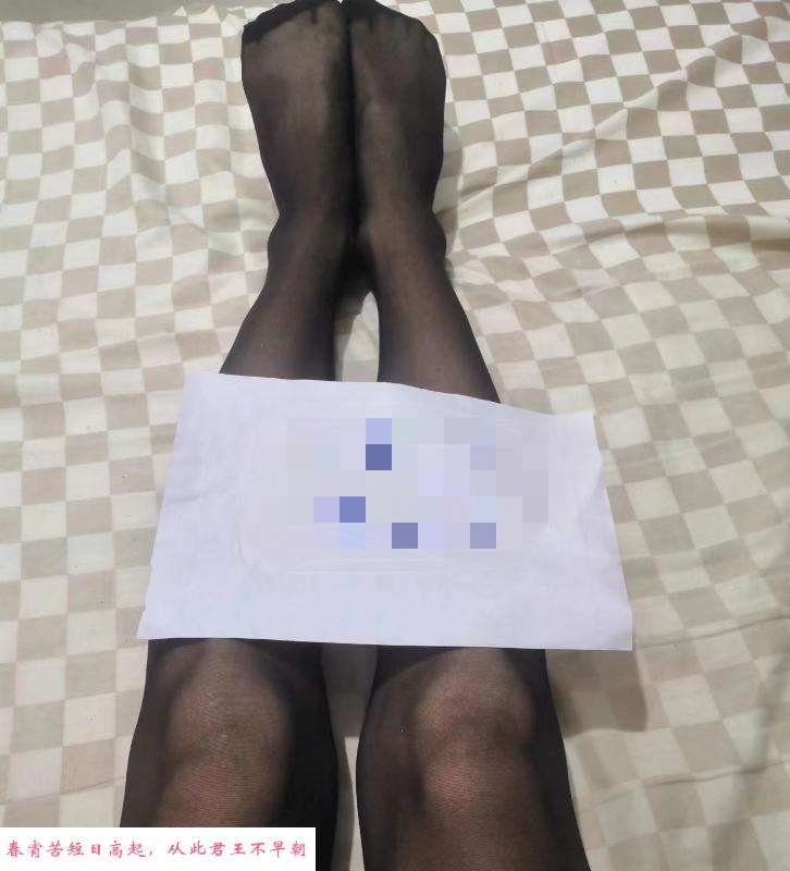东站附近妹子 第1张