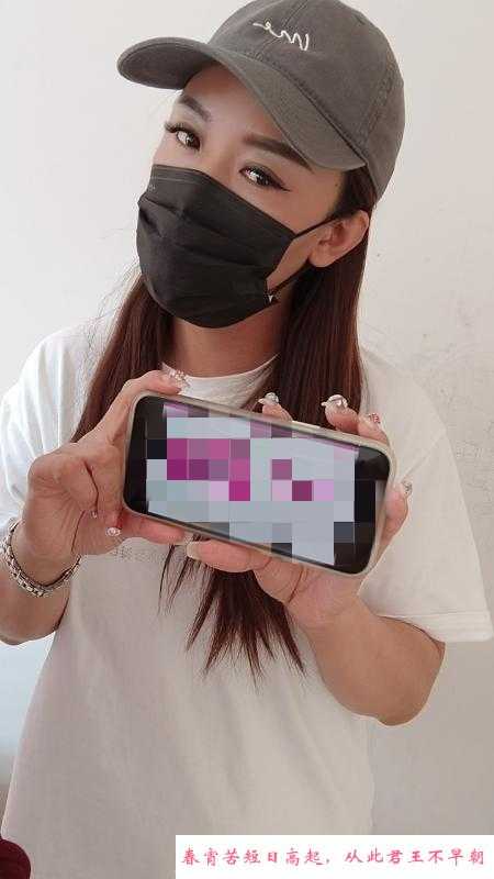 会绝活倒立的靓女 第1张