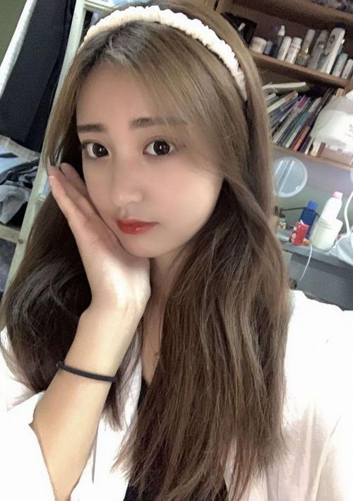 爽约在校舞蹈社兼职妹 第2张