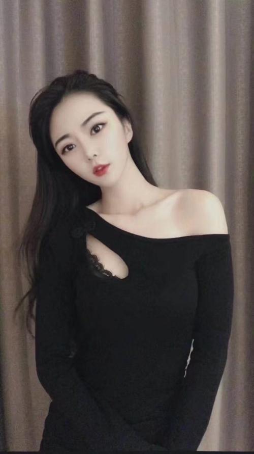 体验一个调皮可爱的活泼女孩 第3张