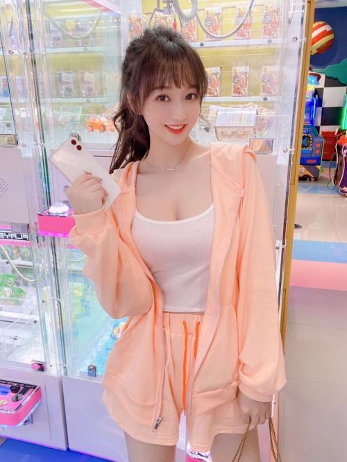 北京外围小可爱 第2张
