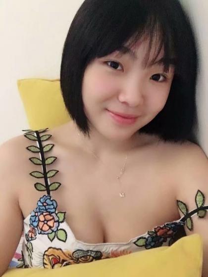 黄泥磅小嫩妹佳佳 第1张