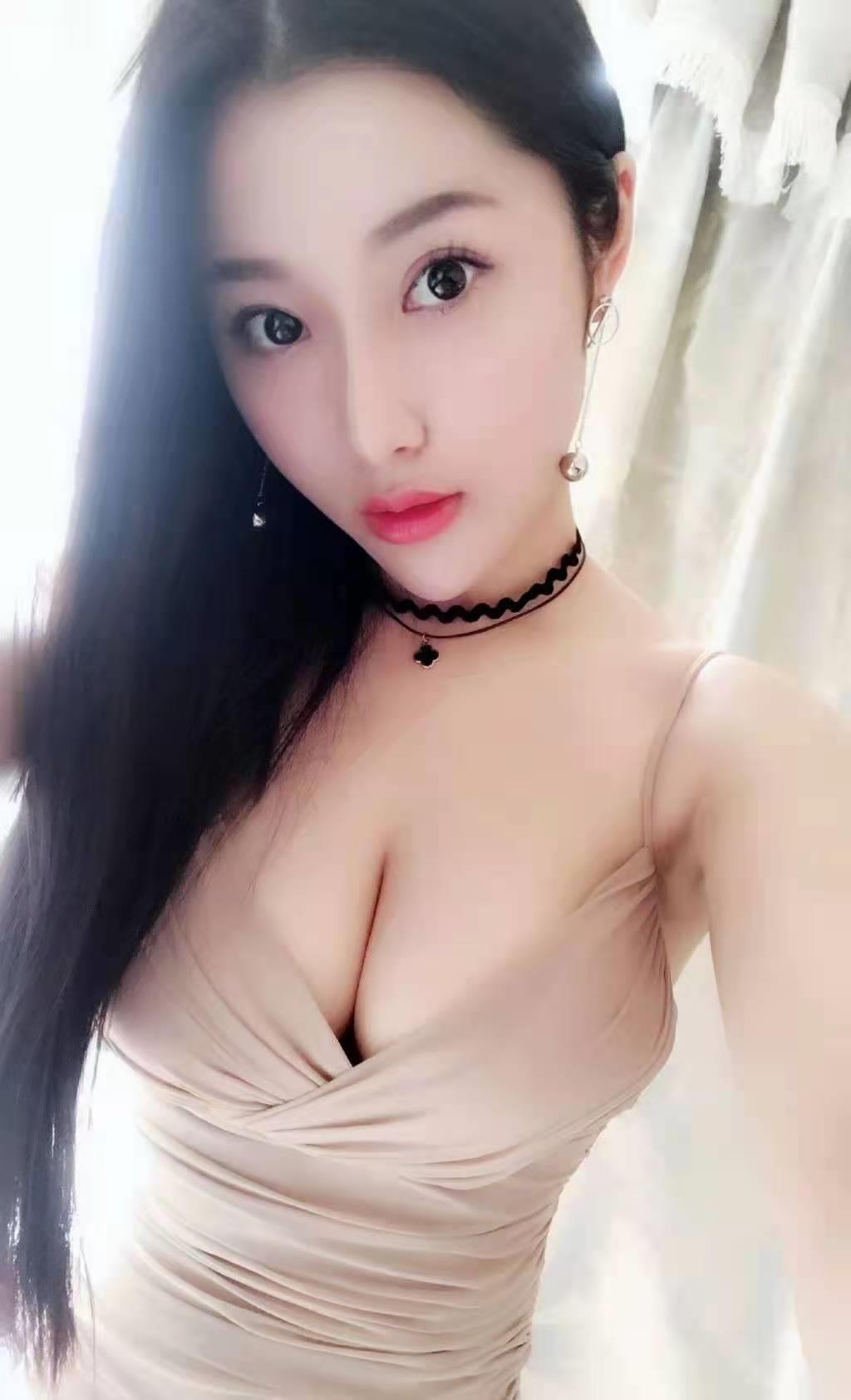 上海腿巨长的小姐姐 第1张