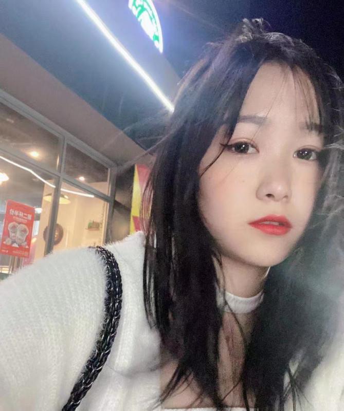 福建99年小姐姐 第1张