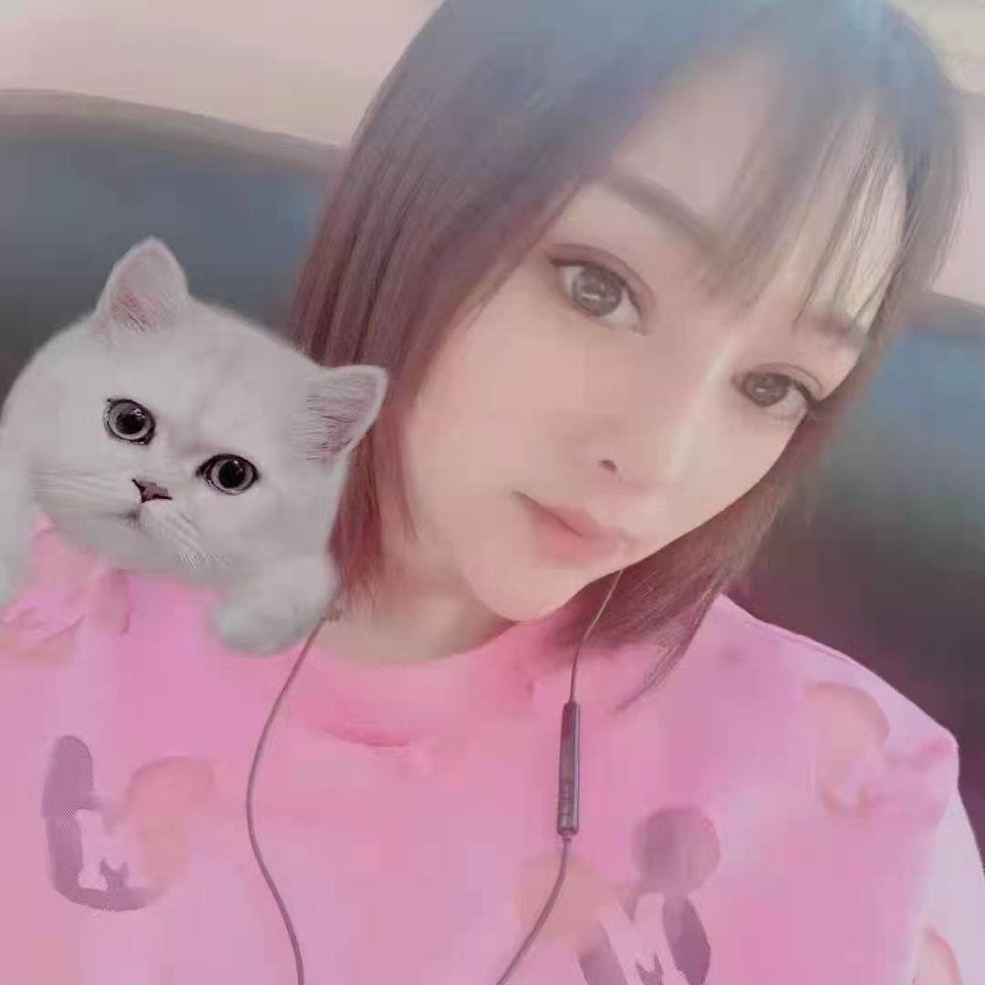 新鲜的小美女一枚 第1张