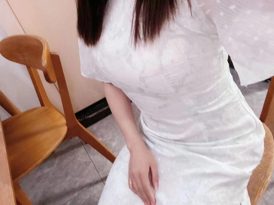 龙岗区00后兼职汉服小嫩妹 第2张
