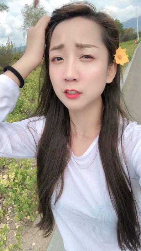 今天约到一个刚下水的妹子 第2张